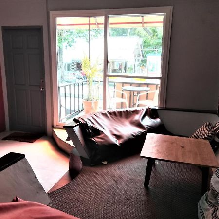 Villa Red Samed Party House Koh Samet Esterno foto